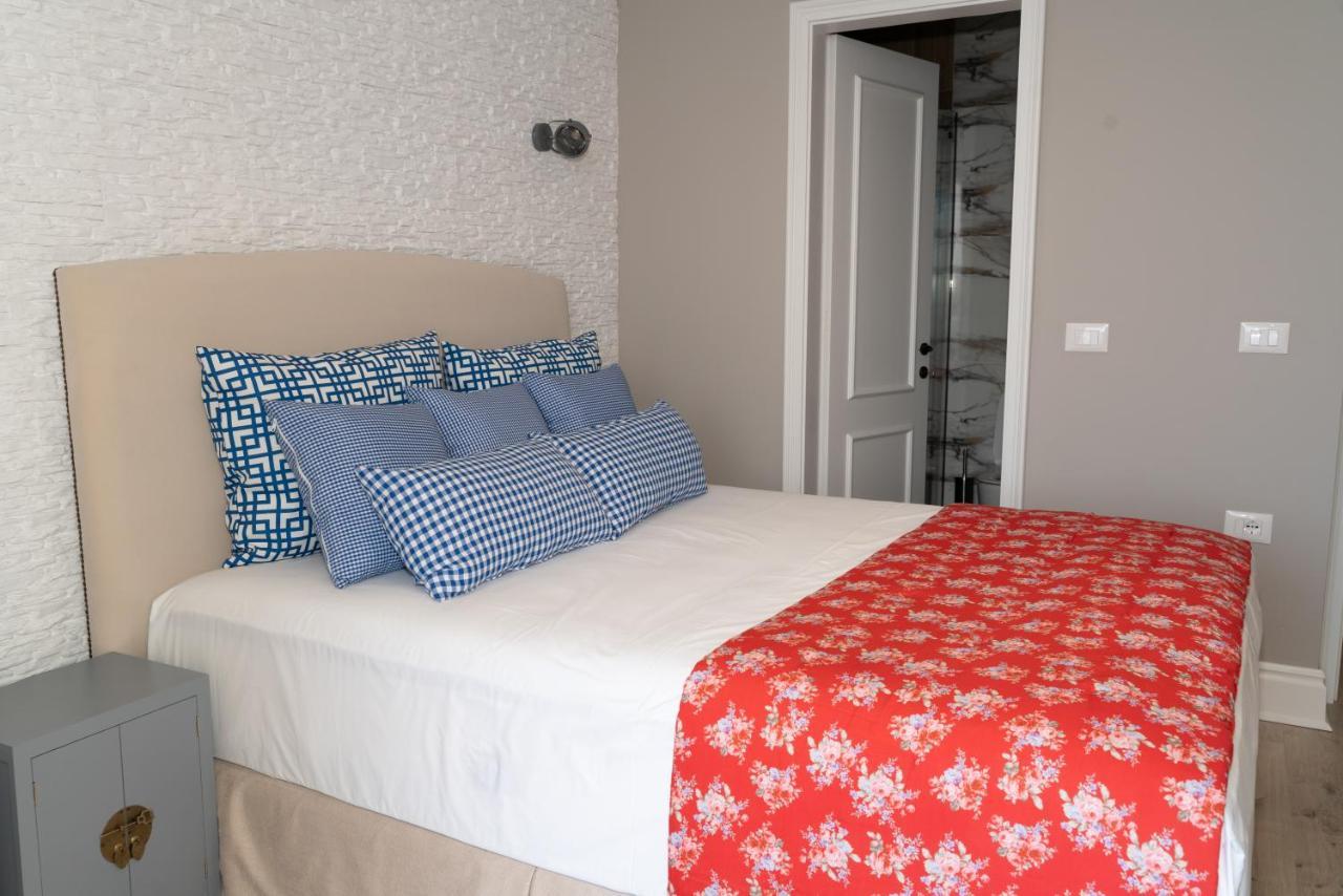 Limani Luxury Apartments Beachfront Saranda Dış mekan fotoğraf