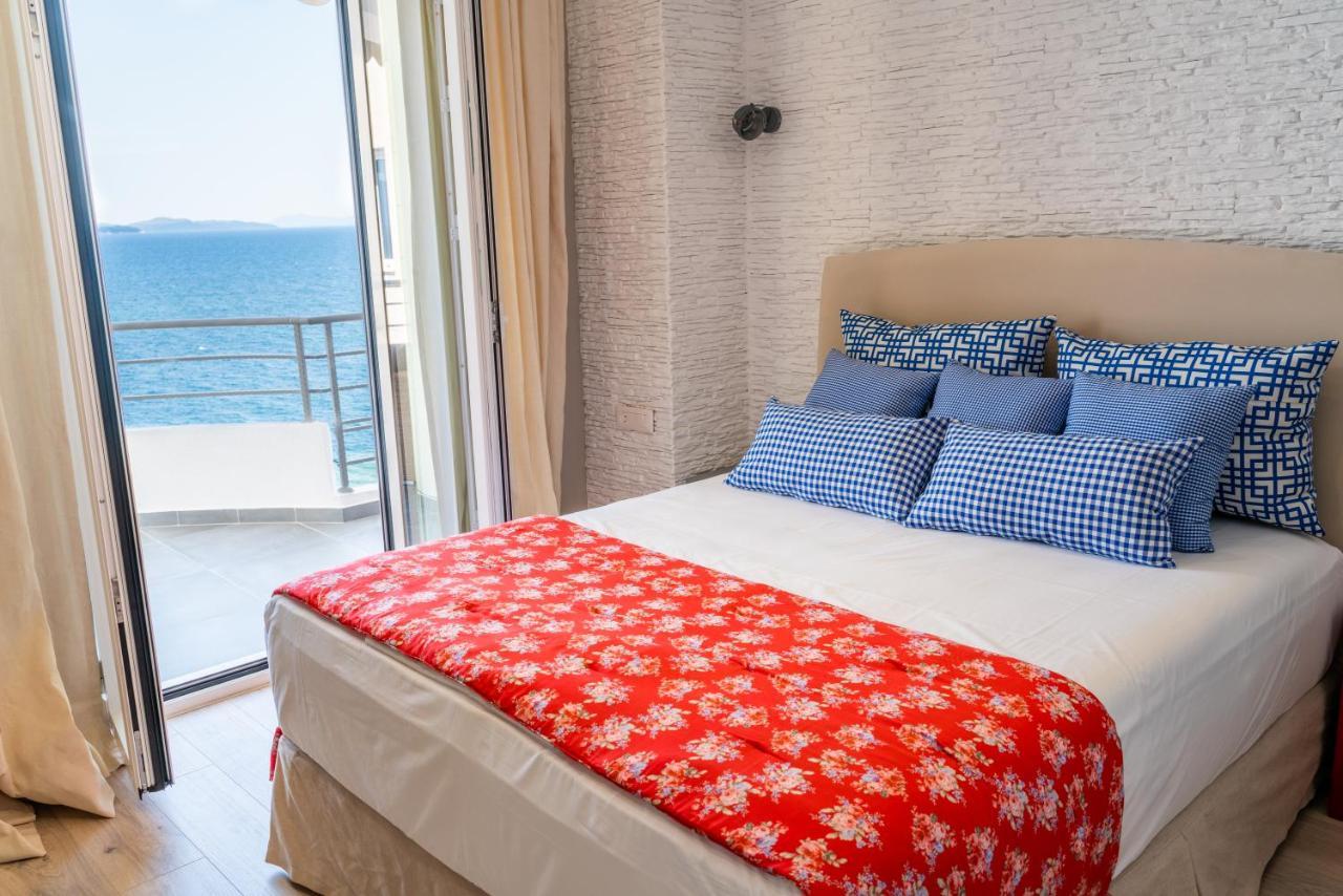 Limani Luxury Apartments Beachfront Saranda Dış mekan fotoğraf