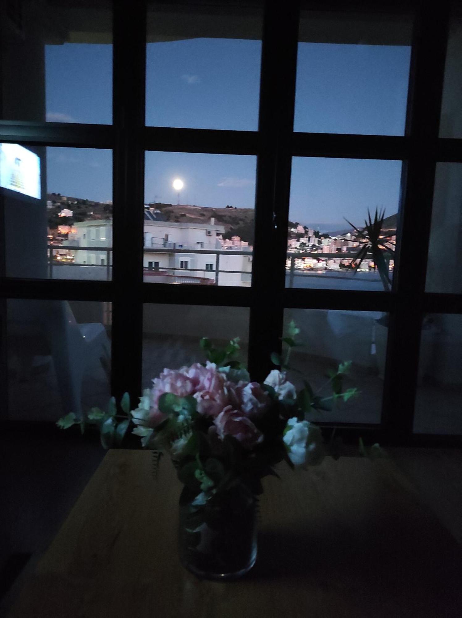 Limani Luxury Apartments Beachfront Saranda Oda fotoğraf