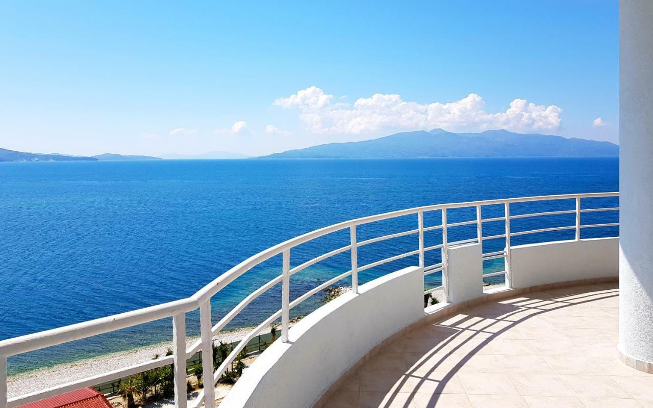 Limani Luxury Apartments Beachfront Saranda Dış mekan fotoğraf